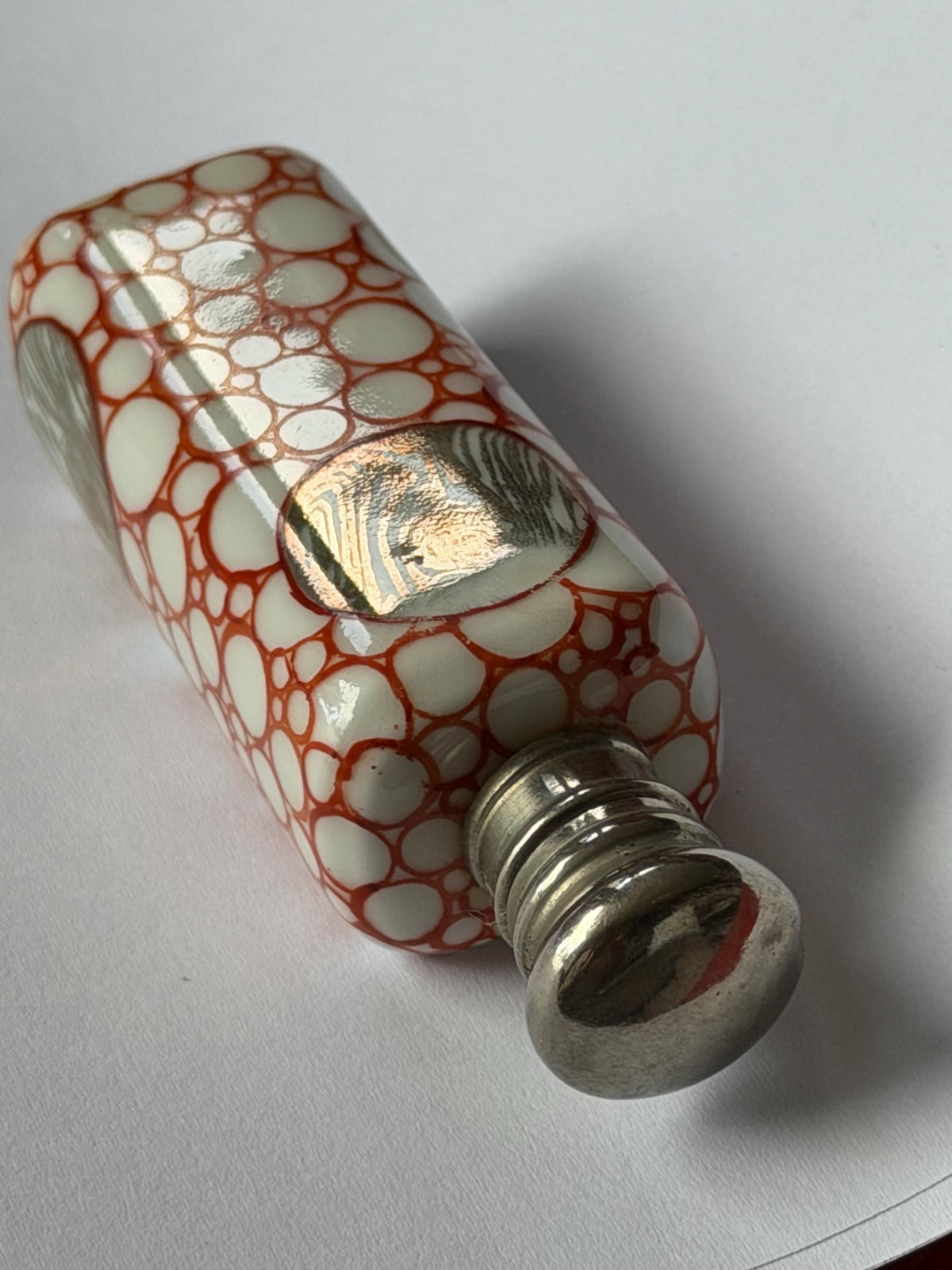 Antique Gebrüder Schoenau Hüttensteinach early Art Nouveau Porcelain Scent Bottle with silver mount, Germany, c. 1890–1900