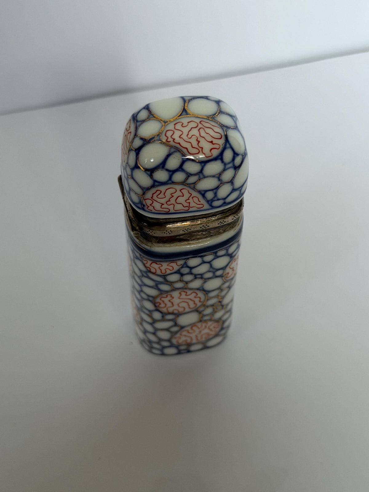 Antique Hüttensteinach Art Nouveau Porcelain Scent Bottle with Dutch Silver Mount, c. 1890–1900