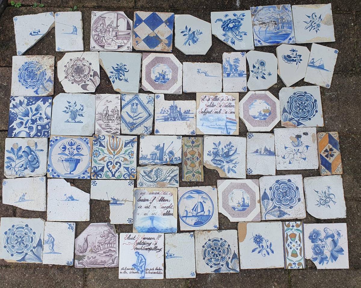 52 x Dutch Delft Blue Tile shards, mix, 17th/ 18th century, antique collectable and backsplash fireplace kitchen tiles.