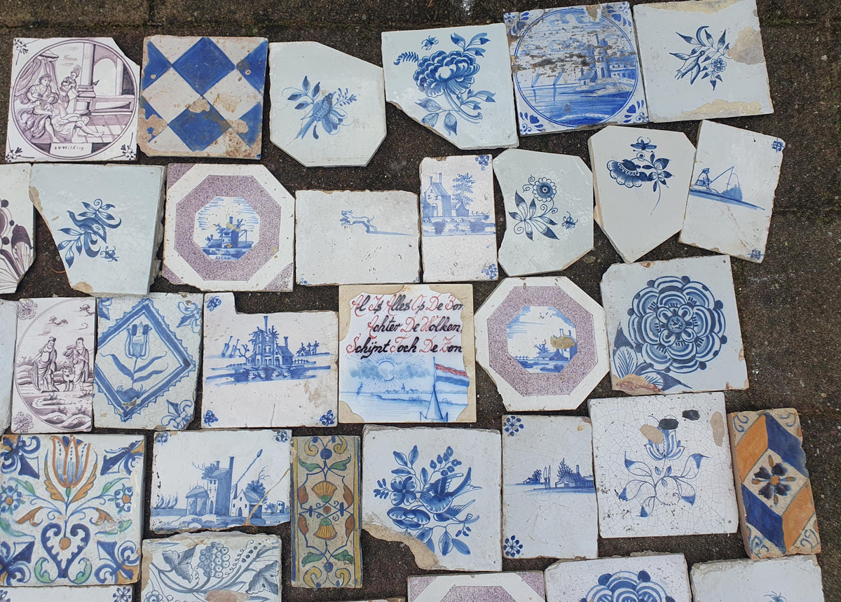 52 x Dutch Delft Blue Tile shards, mix, 17th/ 18th century, antique collectable and backsplash fireplace kitchen tiles.