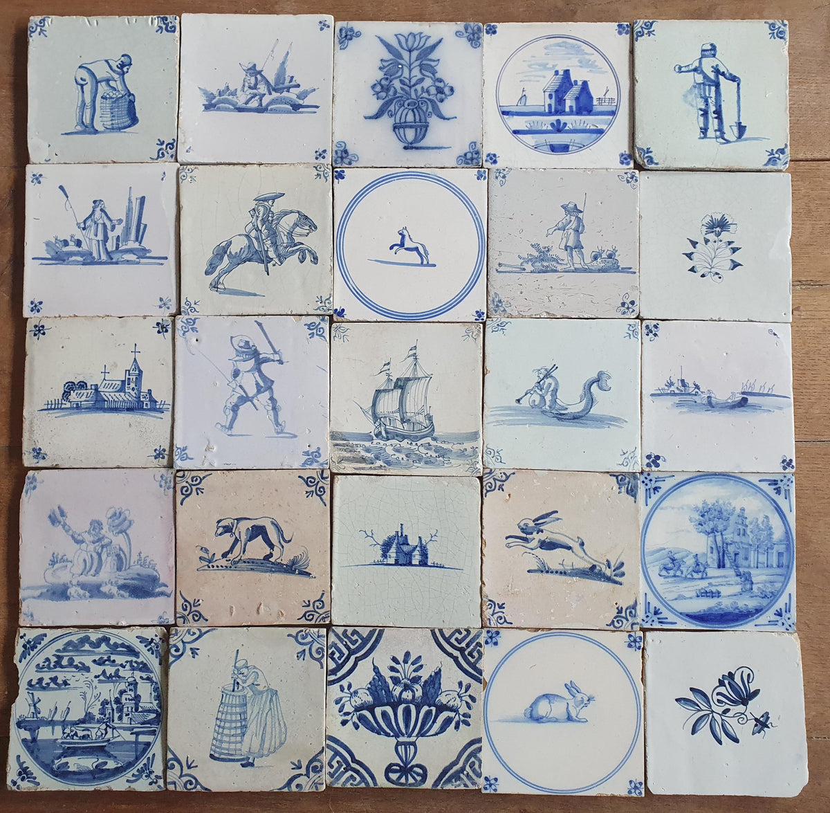25 x Antique Delft Tiles, 17-18 th Century Dutch figuretile. Wall tiles