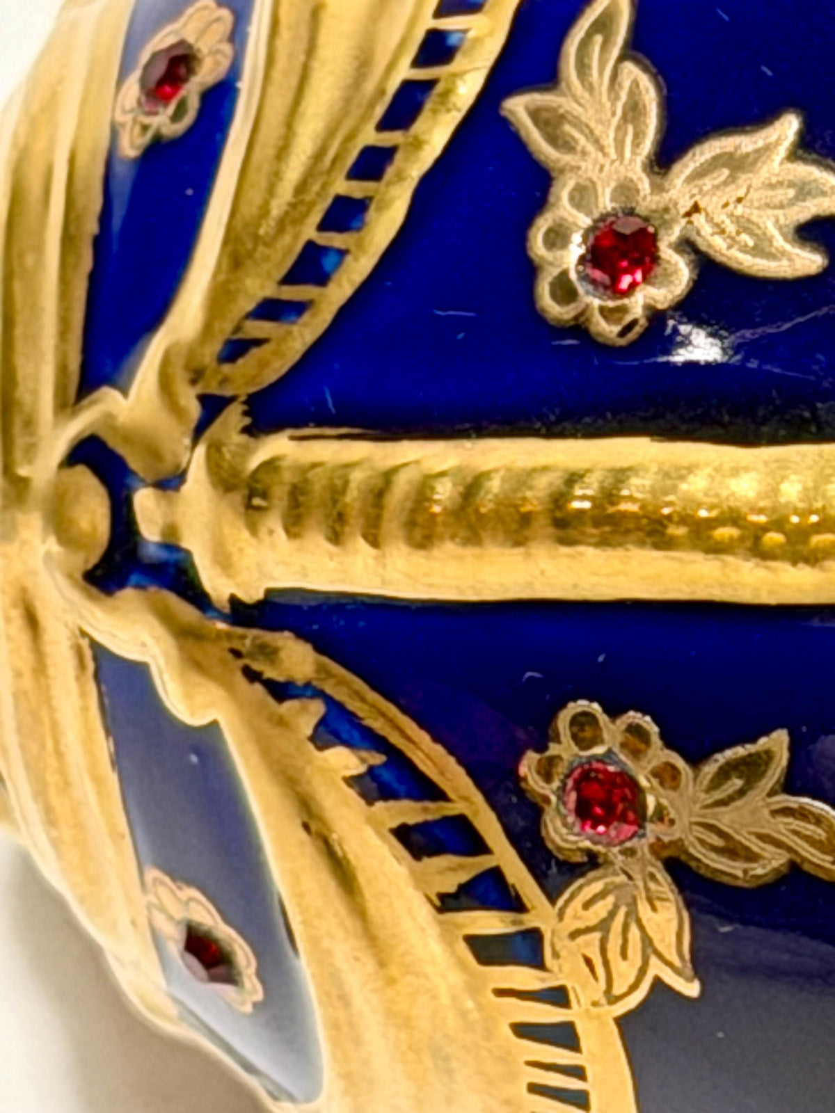 House of Fabergé kobalt porcelain Collector Egg, Faberge 24K gilt,  crystals,  faberge