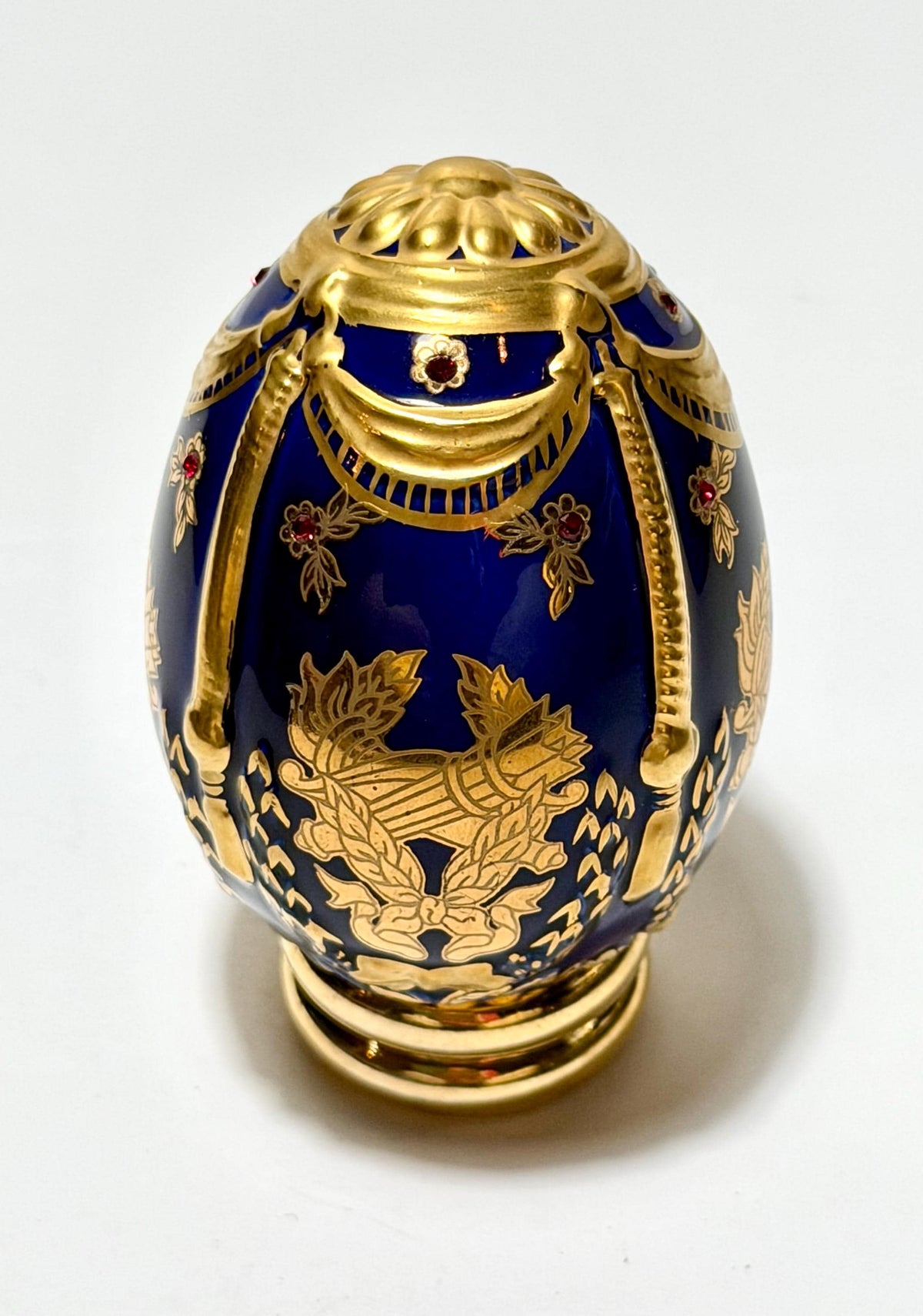 House of Fabergé kobalt porcelain Collector Egg, Faberge 24K gilt,  crystals,  faberge